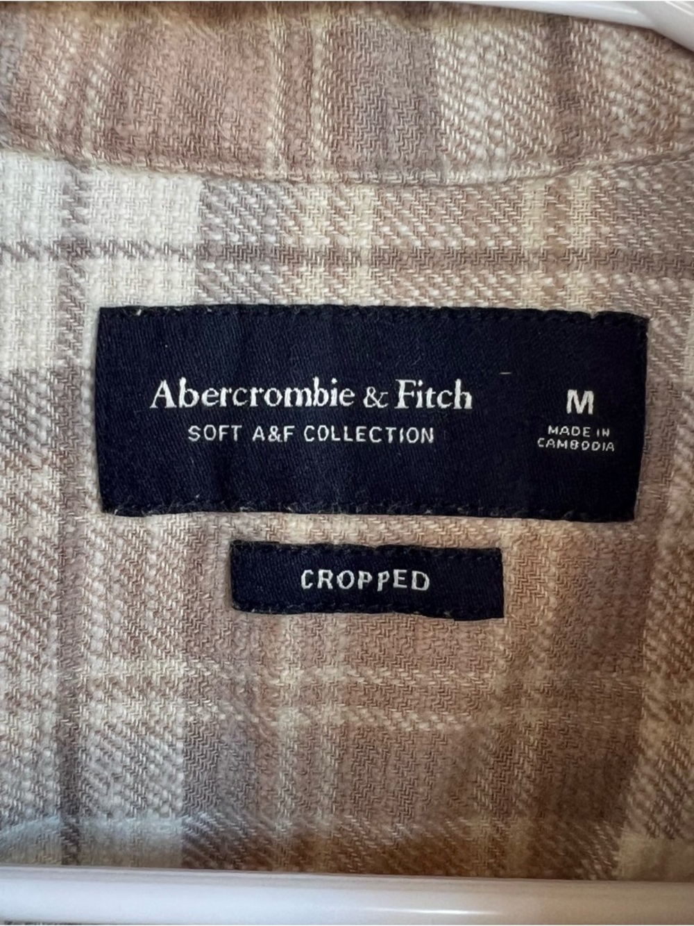 Abercrombie & Fitch Cropped Plaid Button Down Shirt - Size M Neutral Preppy Fall - Picture 3 of 6